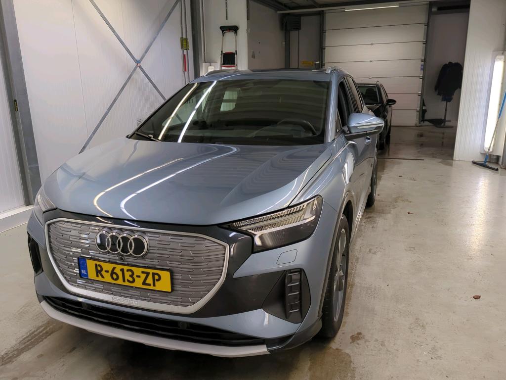 Audi Q4 40 e-tron 150KW/77kWh Advanced Edition Automatic Electric 