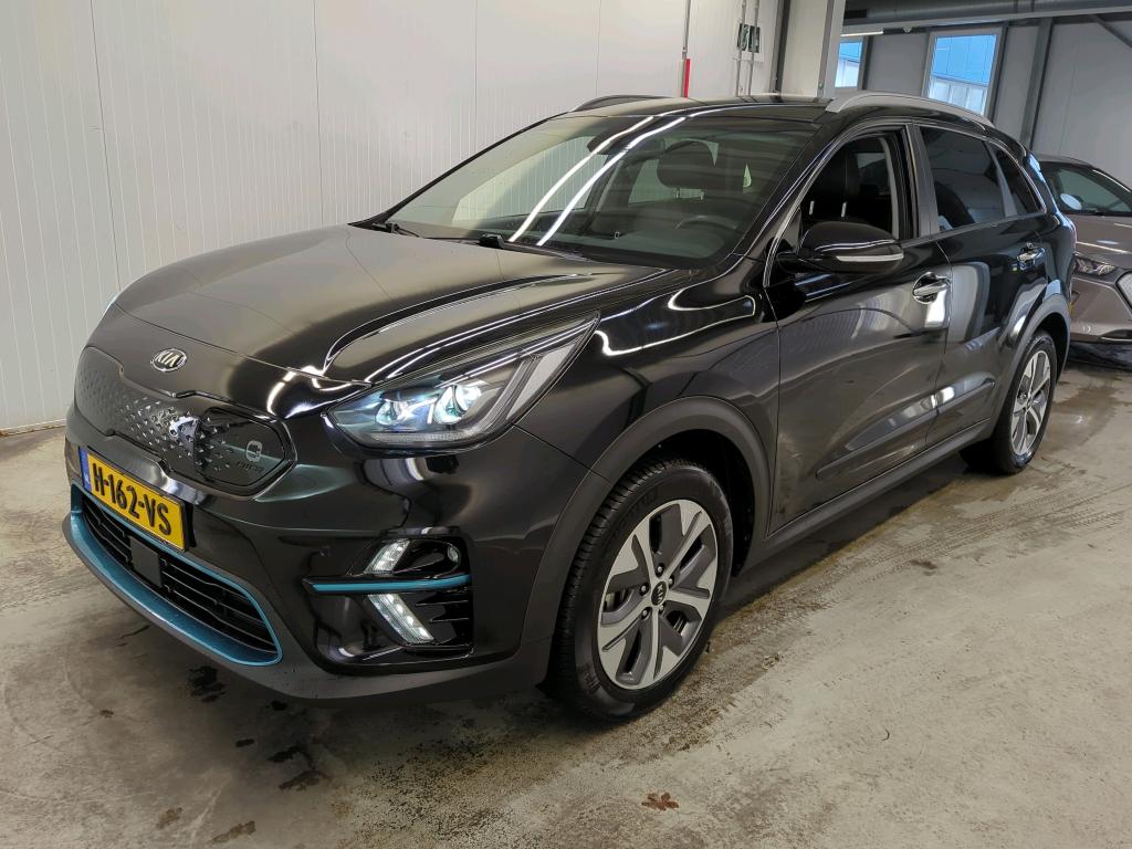 Kia Niro e- 150kW / 64kWh Executive Line automaat Automatic Electric 
